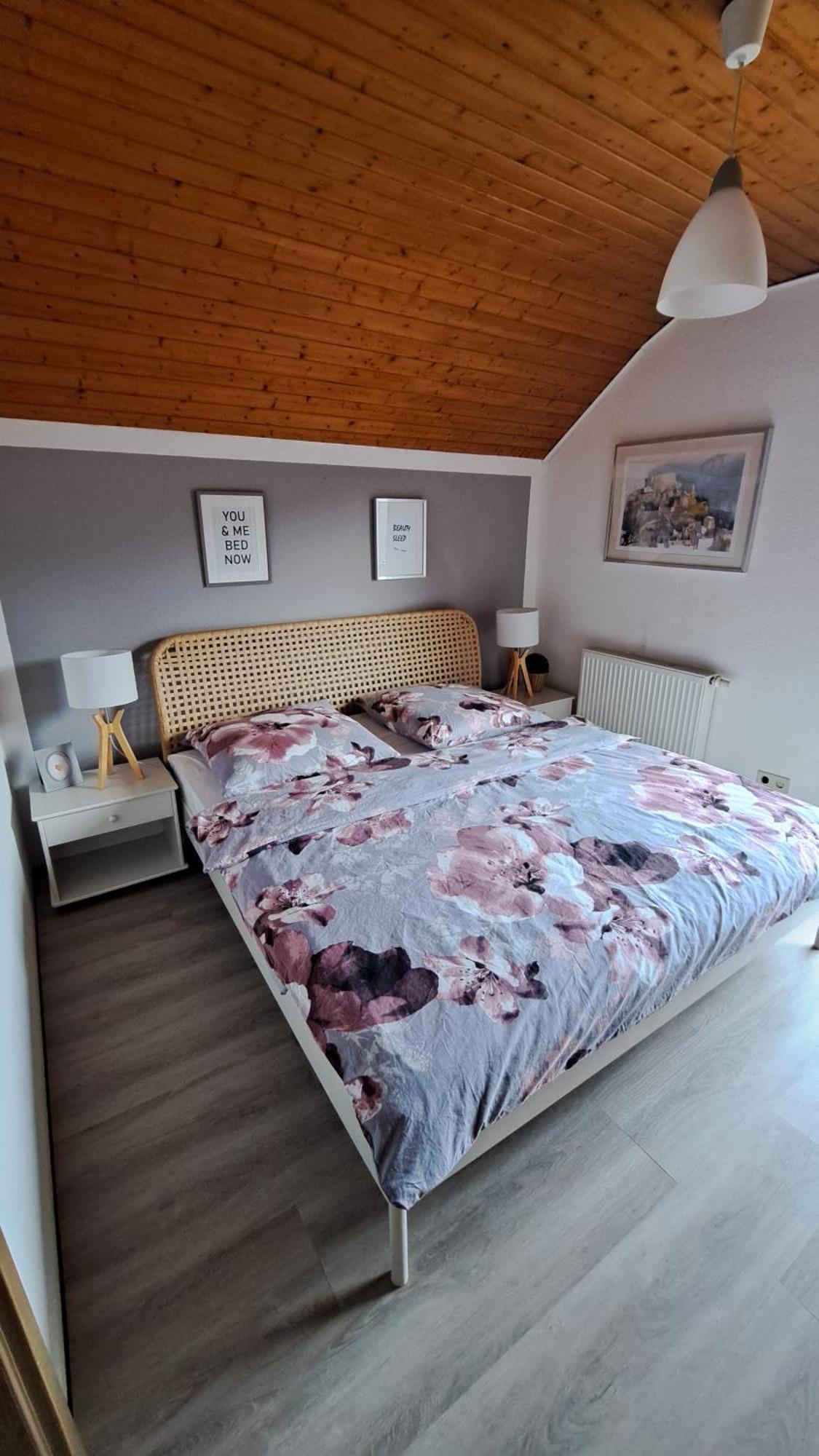 Ferienhaeuser Rhoen - Haus Natalie & Haus Helene Hausen  Ngoại thất bức ảnh