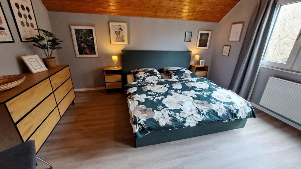 Ferienhaeuser Rhoen - Haus Natalie & Haus Helene Hausen  Ngoại thất bức ảnh
